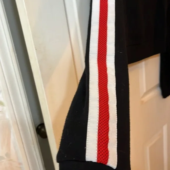 Guess crop top sweater - Picture 5 of 6